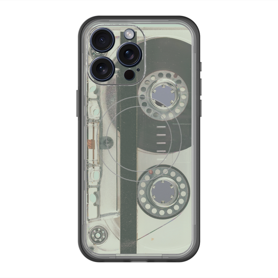 スリムプロテクションプレミアムケース with MagSafe［ RETORO CASSETTE TAPE - Skeleton Blue ］