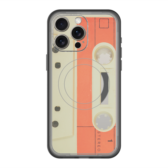 スリムプロテクションプレミアムケース with MagSafe［ RETORO CASSETTE TAPE - Opacity White ］