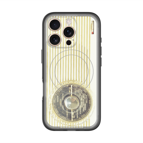 スリムプロテクションプレミアムケース with MagSafe［ RETORO RADIO - White ］