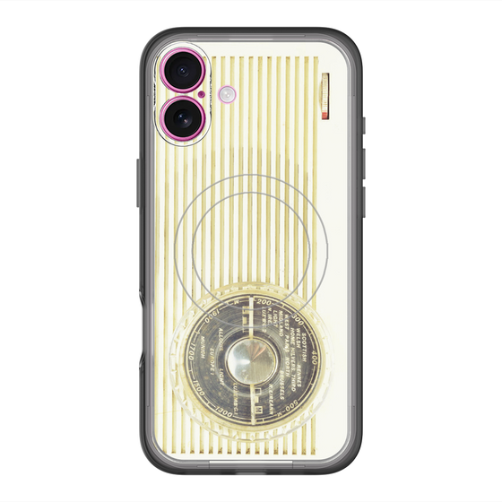 スリムプロテクションプレミアムケース with MagSafe［ RETORO RADIO - White ］