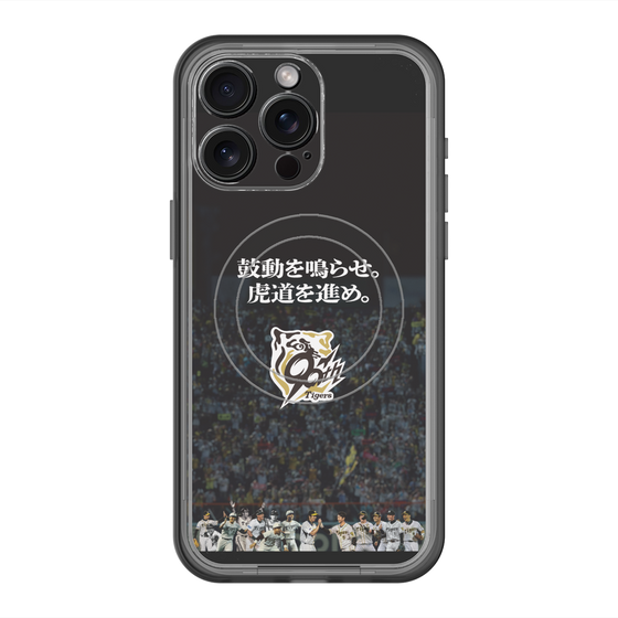 スリムプロテクションプレミアムケース with MagSafe［ 阪神タイガース - 90周年ロゴ - ビジュアル ］