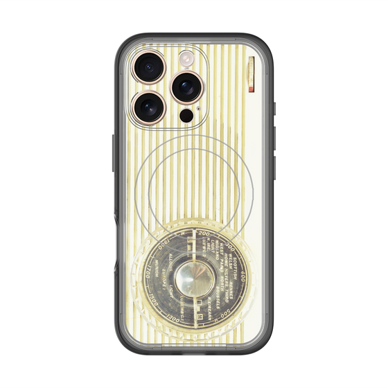 スリムプロテクションプレミアムケース with MagSafe［ RETORO RADIO - White ］