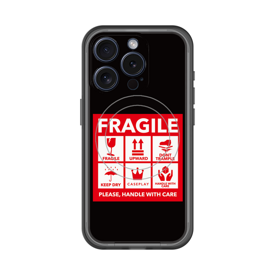 スリムプロテクションプレミアムケース with MagSafe［ FRAGILE Sticker - Black ］