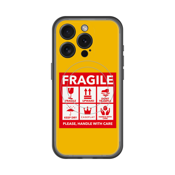 スリムプロテクションプレミアムケース with MagSafe［ FRAGILE Sticker - Yellow ］