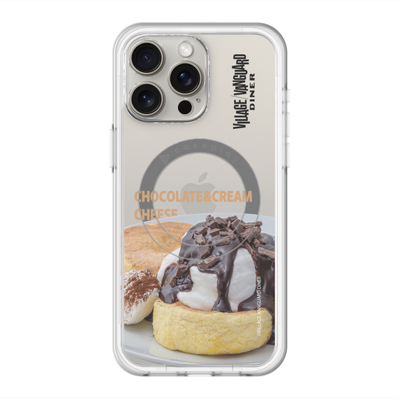 スリムプロテクションプレミアムケース with MagSafe［ ヴィレッジヴァンガードダイナー - チョコレート&クリームチーズパンケーキ ］