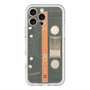 スリムプロテクションプレミアムケース with MagSafe［ RETORO CASSETTE TAPE - Opacity Black ］