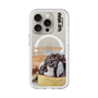 スリムプロテクションプレミアムケース with MagSafe［ ヴィレッジヴァンガードダイナー - チョコレート&クリームチーズパンケーキ ］