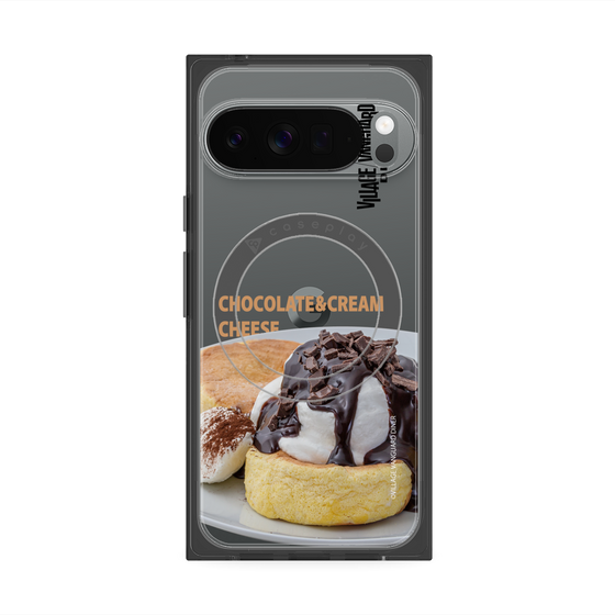 プレミアムスクエアケース with Pixelsnap［ ヴィレッジヴァンガードダイナー - チョコレート&クリームチーズパンケーキ ］