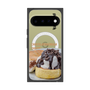 プレミアムスクエアケース with Pixelsnap［ ヴィレッジヴァンガードダイナー - チョコレート&クリームチーズパンケーキ ］