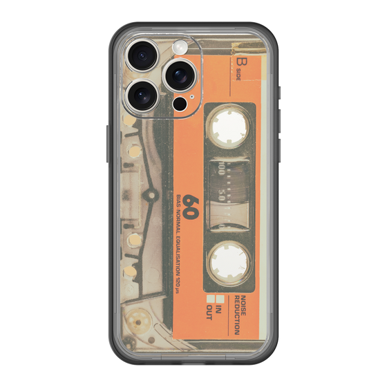 スリムプロテクションプレミアムケース［ RETORO CASSETTE TAPE - Skeleton Orange ］