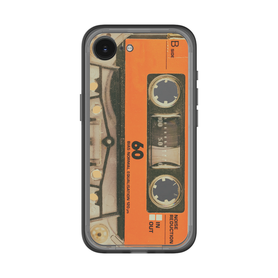 スリムプロテクションプレミアムケース［ RETORO CASSETTE TAPE - Skeleton Orange ］