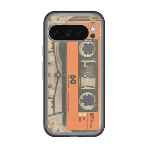 スリムプロテクションプレミアムケース［ RETORO CASSETTE TAPE - Skeleton Orange ］