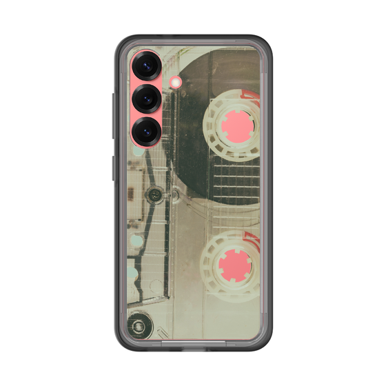 スリムプロテクションプレミアムケース［ RETORO CASSETTE TAPE - Skeleton Red ］