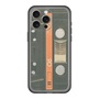 スリムプロテクションプレミアムケース［ RETORO CASSETTE TAPE - Opacity Black ］