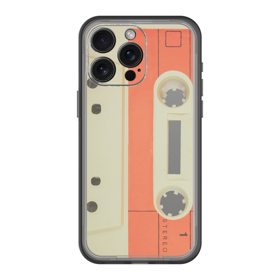 スリムプロテクションプレミアムケース［ RETORO CASSETTE TAPE - Opacity White ］