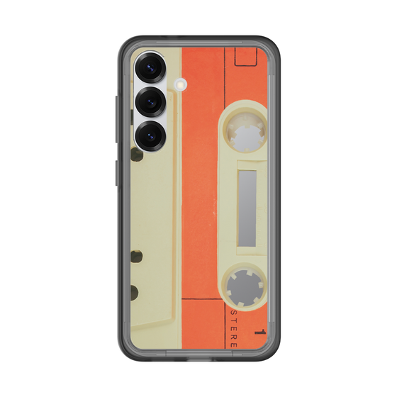 スリムプロテクションプレミアムケース［ RETORO CASSETTE TAPE - Opacity White ］