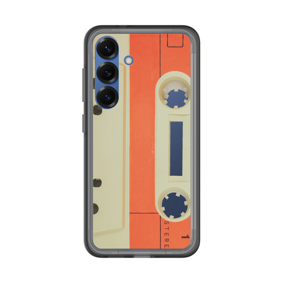 スリムプロテクションプレミアムケース［ RETORO CASSETTE TAPE - Opacity White ］