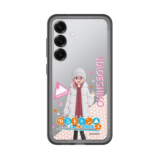 スリムプロテクションプレミアムケース［ 『ゆるキャン△ SEASON3』- 各務原 なでしこ - 立ち絵 ］
