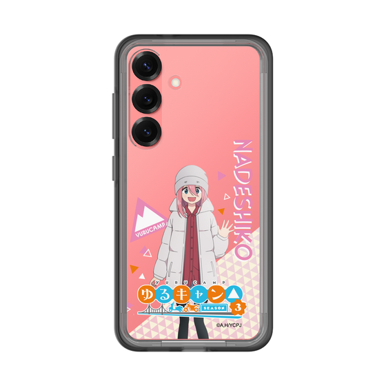 スリムプロテクションプレミアムケース［ 『ゆるキャン△ SEASON3』- 各務原 なでしこ - 立ち絵 ］