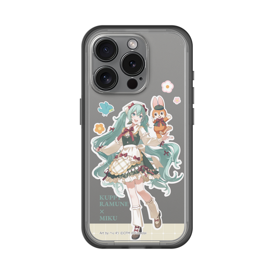 スリムプロテクションプレミアムケース［ 初音ミク×クッピーラムネ - 初音ミク×クッピー - 等身イラスト2 ］