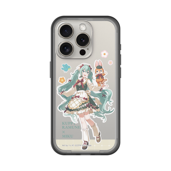 スリムプロテクションプレミアムケース［ 初音ミク×クッピーラムネ - 初音ミク×クッピー - 等身イラスト2 ］