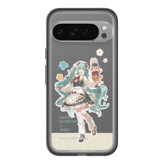 スリムプロテクションプレミアムケース［ 初音ミク×クッピーラムネ - 初音ミク×クッピー - 等身イラスト2 ］