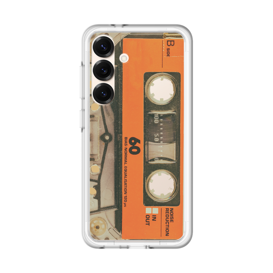 スリムプロテクションプレミアムケース［ RETORO CASSETTE TAPE - Skeleton Orange ］