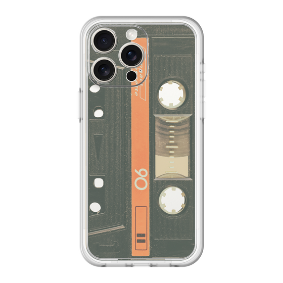スリムプロテクションプレミアムケース［ RETORO CASSETTE TAPE - Opacity Black ］