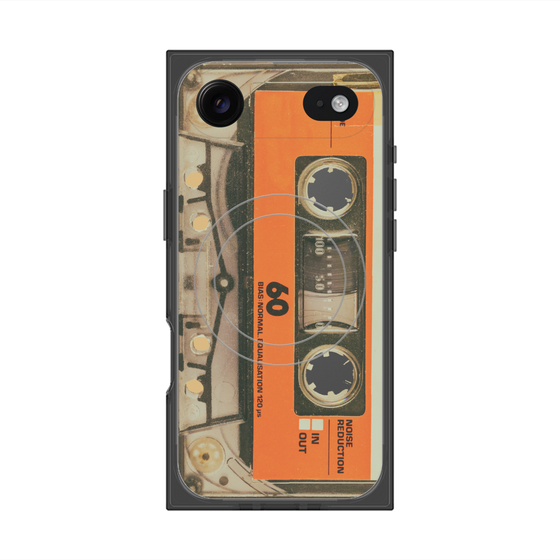 プレミアムスクエアケース with MagSafe［ RETORO CASSETTE TAPE - Skeleton Orange ］