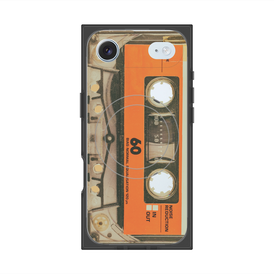 プレミアムスクエアケース with MagSafe［ RETORO CASSETTE TAPE - Skeleton Orange ］