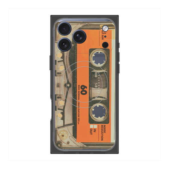 プレミアムスクエアケース with MagSafe［ RETORO CASSETTE TAPE - Skeleton Orange ］