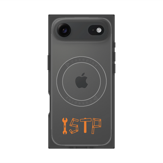 プレミアムスクエアケース with MagSafe［ オリジナル - ISTP 巨匠 - アルファベット ］