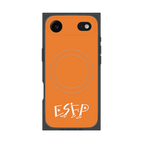 プレミアムスクエアケース with MagSafe［ オリジナル - ESFP エンターテイナー - アルファベット - オレンジ ］
