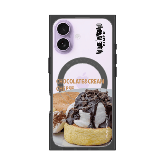 プレミアムスクエアケース with MagSafe［ ヴィレッジヴァンガードダイナー - チョコレート&クリームチーズパンケーキ ］