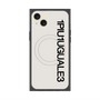 プレミアムスクエアケース with MagSafe［ 1PIU1UGUALE3 - ロゴ vertical - ホワイト ］