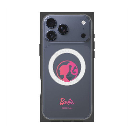 プレミアムスクエアケース with MagSafe［ Barbie - ロゴ ］