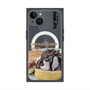 プレミアムスクエアケース with MagSafe［ ヴィレッジヴァンガードダイナー - チョコレート&クリームチーズパンケーキ ］