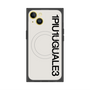 プレミアムスクエアケース with MagSafe［ 1PIU1UGUALE3 - ロゴ vertical - ホワイト ］