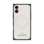プレミアムスクエアケース with MagSafe［ 1PIU1UGUALE3 - ロゴ - ホワイト ］