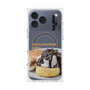 プレミアムスクエアケース with MagSafe［ ヴィレッジヴァンガードダイナー - チョコレート&クリームチーズパンケーキ ］
