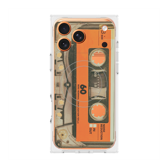 プレミアムスクエアケース with MagSafe［ RETORO CASSETTE TAPE - Skeleton Orange ］