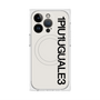 プレミアムスクエアケース with MagSafe［ 1PIU1UGUALE3 - ロゴ vertical - ホワイト ］