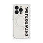 プレミアムスクエアケース with MagSafe［ 1PIU1UGUALE3 - ロゴ vertical - ホワイト ］