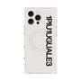 プレミアムスクエアケース with MagSafe［ 1PIU1UGUALE3 - ロゴ vertical - ホワイト ］