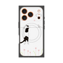 プレミアムパネル with MagSafe［ 夢中に覗く三毛ねこ ］