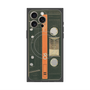 プレミアムパネル with MagSafe［ RETORO CASSETTE TAPE - Opacity Black ］