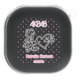 ワイヤレスイヤホンケース［ 【AKB48 THREE CONCEPTS LIVE開催記念コラボグッズ】 - 黒須 遥香 - サイン ］
