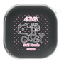 ワイヤレスイヤホンケース［ 【AKB48 THREE CONCEPTS LIVE開催記念コラボグッズ】 - 近藤 沙樹 - サイン ］