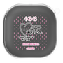 ワイヤレスイヤホンケース［ 【AKB48 THREE CONCEPTS LIVE開催記念コラボグッズ】 - 牧戸 愛茉 - サイン ］